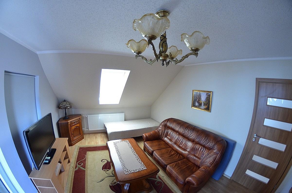 Apartament Promyczek Hajnówka エクステリア 写真